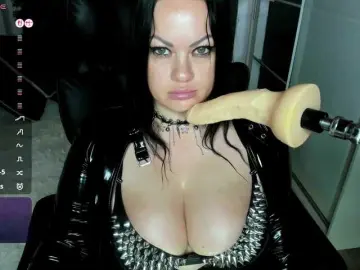 Bongacams Adult Video Chat of MilfBigTitsa