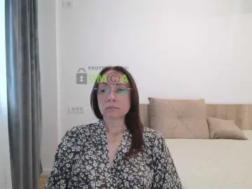 Bongacams Watch Live Sex Cams of dulcesiomar8