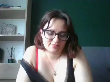Bongacams Sex Cam of sensualParis