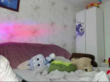 Bongacams Sex Cam of VIP17CoupleDream