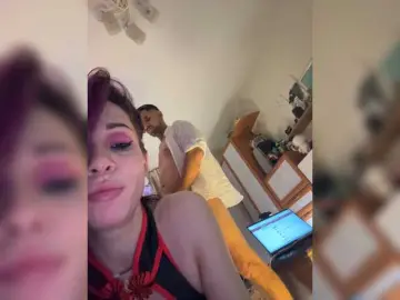 Bongacams Sex Cam of VIP17CoupleDream