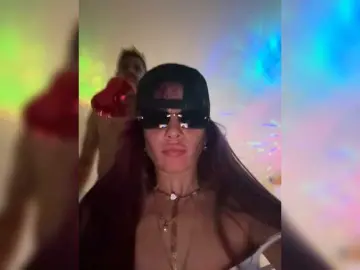 Bongacams Watch Live Sex Cams of VIP17CoupleDream