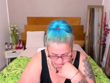 Bongacams Adult Webcams of BlondyBigBoobs