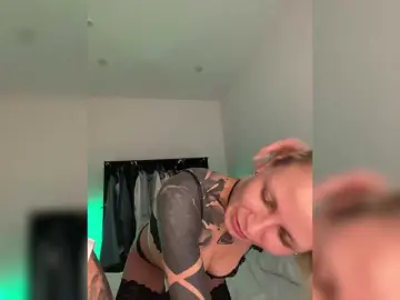 Bongacams Watch Live Sex Cams of BubaLeh666