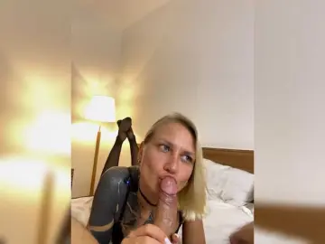 Bongacams Best live sex cam show of BubaLeh666