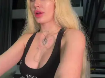 Bongacams Free Live Porn of goldenalinee