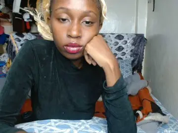 Bongacams Sex Cam of Boughie-birdy