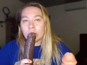 Bongacams Watch Live Sex Cams of Lilye