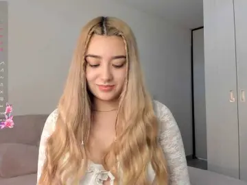Bongacams Watch Live Sex Cams of im-mave