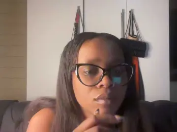 Bongacams Private Sex Chat of SexyBaddie