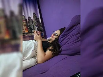 Bongacams Free Porn Cam of AlicaMiller