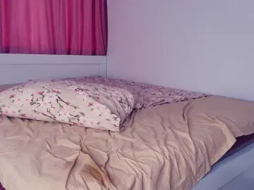 Bongacams Live Sex Cam of MeowRoslavaa
