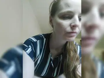 Bongacams Free Porn Cam of Lulu-Erotica