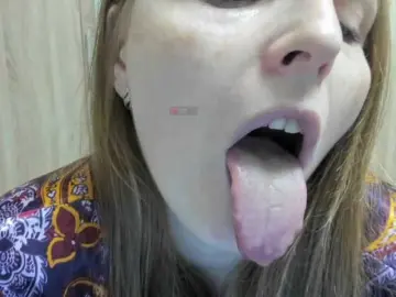 Bongacams Sex Cam of Lulu-Erotica