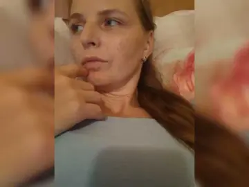 Bongacams Sex Cam of Lulu-Erotica