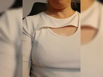 Bongacams Best Webcam of EfrosinyaRAY