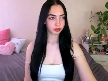 Bongacams Free Porn Cam of WildKittenX