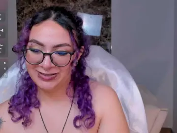 Bongacams Best live sex cam show of LoiseHarper