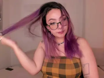 Bongacams Best Webcam of LoiseHarper