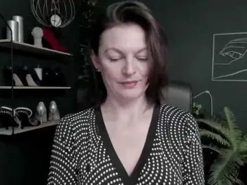 Bongacams Live Sex Cam of mrsVivian