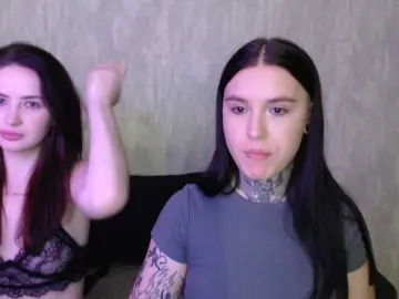 Bongacams Watch Live Sex Cams of SilkLovers