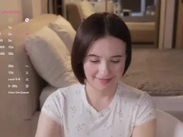 Bongacams Adult Video Chat of -FemaleEssence-