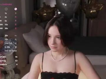Bongacams Adult Webcam of -FemaleEssence-