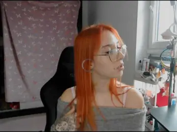 Bongacams Nude Webcam of foxSonya