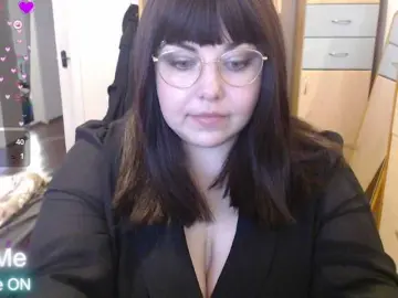 Bongacams Free Porn Cam of AnabetVampire
