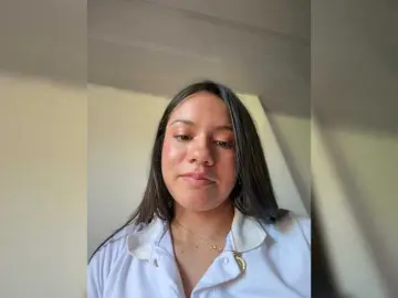 Bongacams Free Live Porn of Charlotte-1