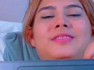 Bongacams Adult Webcams of ZoehAngel