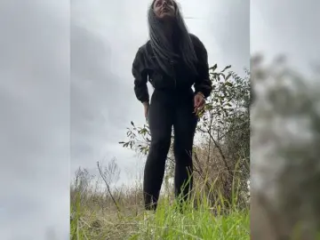 Bongacams Sex Cam of HiddenKittyLust