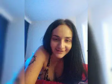 Bongacams Sex Chat of HiddenKittyLust