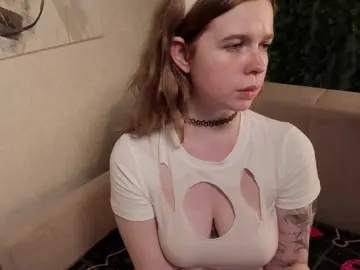 Bongacams Sex Cam of AliseKitt