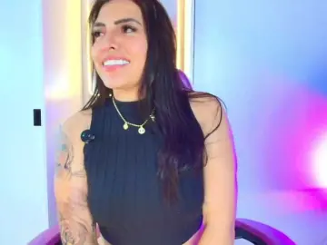 Bongacams Sex Cam of NAOMIAMAZING01