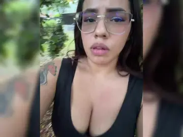 Bongacams Adult Webcam of ElenaXMelody