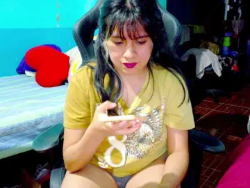 Bongacams Watch Live Sex Cams of Hairy-Young