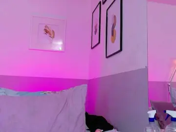 Bongacams Nude Webcam of skinnyprinces