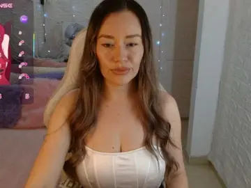 Bongacams Free Porn Cam of Natysweet22
