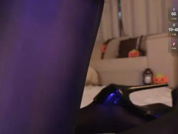 Bongacams Sex Cam of LilluCooper1