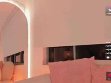 Bongacams Live Sex Cam of Megan-Holly