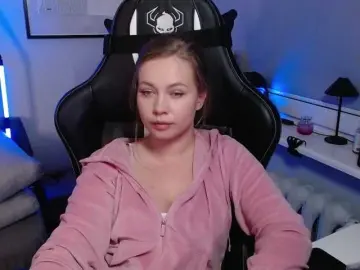 Bongacams Nude Webcam of hollyBB