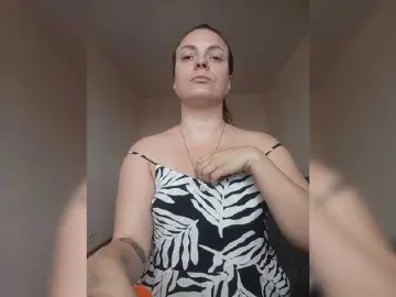 Bongacams Free Porn Cam of SilverHP