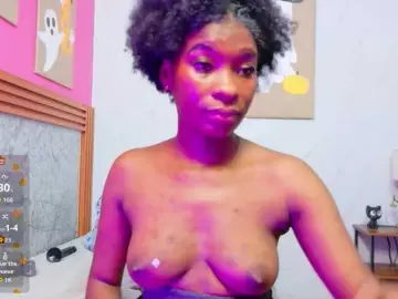 Bongacams Sex Cam of petitelittleebony