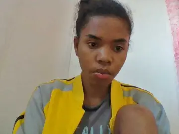 Bongacams Live Sex Cam of Emelie1a