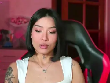 Bongacams Free Porn Cam of JulieTurner