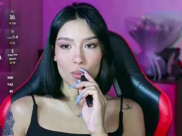 Bongacams Watch Live Sex Cams of JulieTurner
