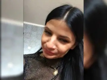 Bongacams Live Sex Cam of Afinakaroli83