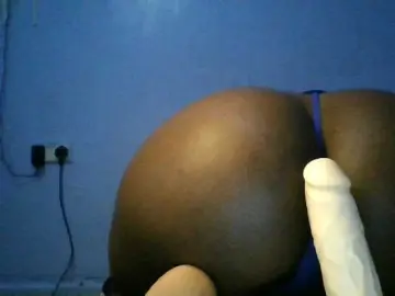 Bongacams Live Sex Cam of Sweetpussy22