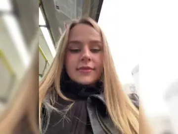Bongacams Best live sex cam show of elegantbabe